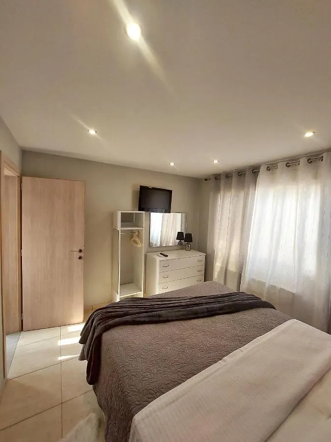 Maxim Apartment Iraklio