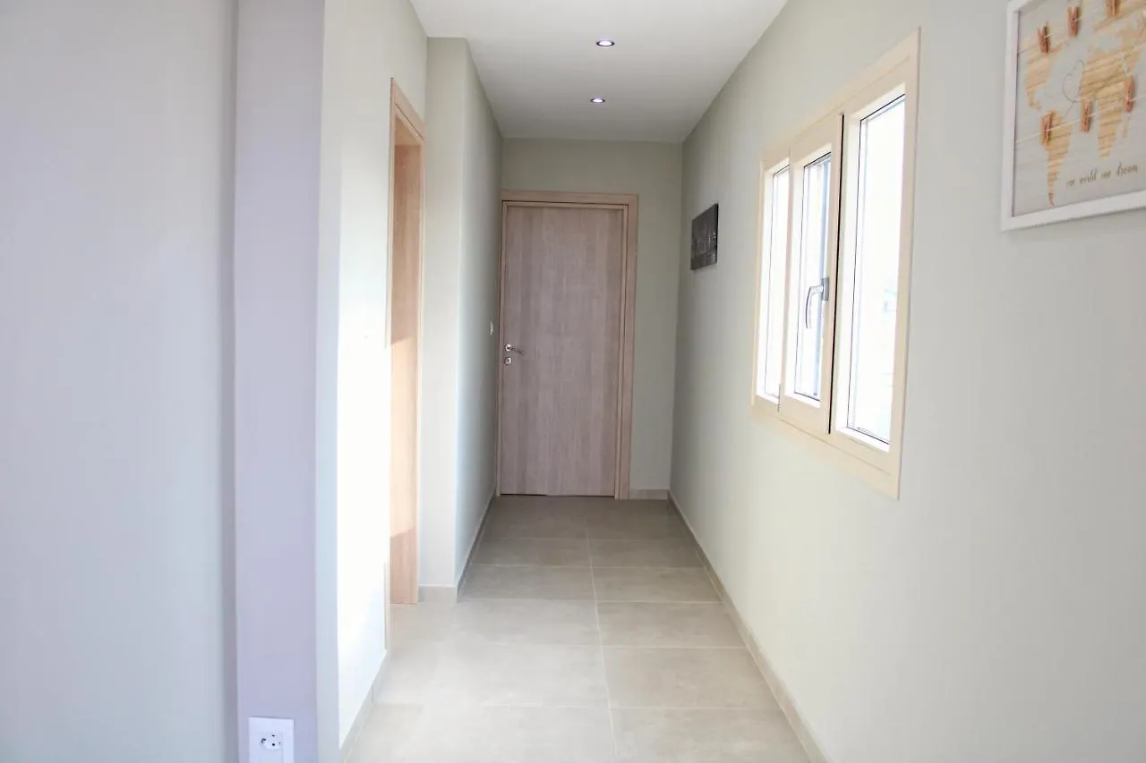 Maxim Apartment Iraklio