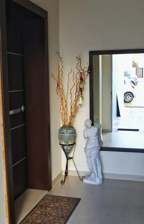 Maxim Apartment Iraklio Griechenland